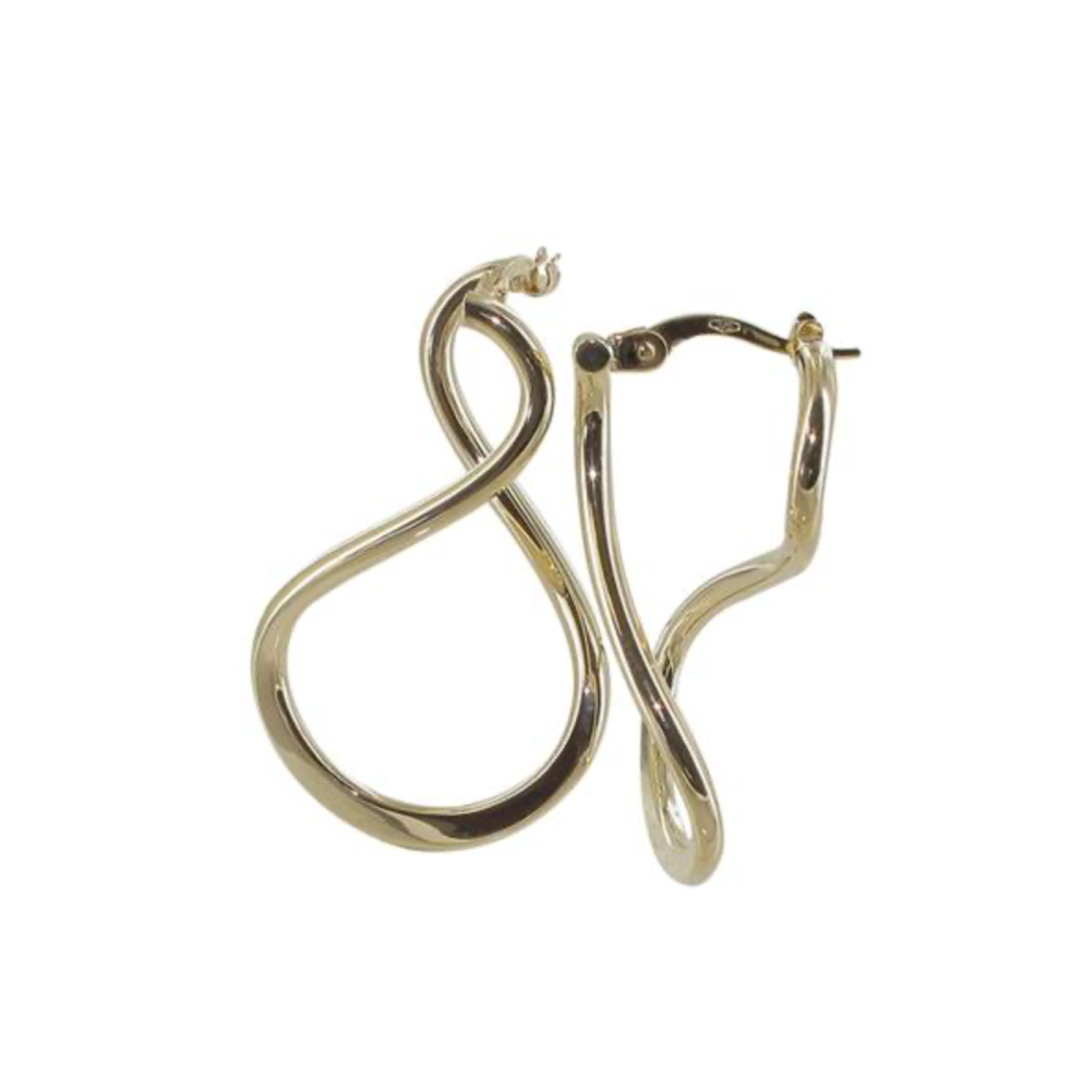 La tendance des créoles en huit avec S.B.M à Paris